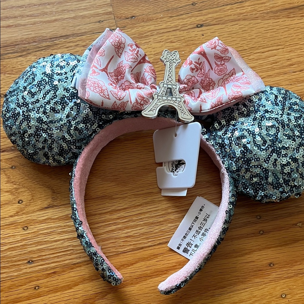 Sequin Eiffel Tower La Vie En Rose Minnie Ears